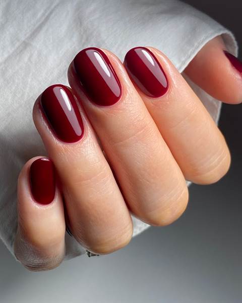 SMALTO CND VINYLUX Cherry Apple